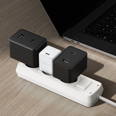 6. Ładowarka sieciowa Baseus Palm 20W USB-C - biała