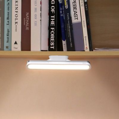 10. Baseus magnetyczna lampka nocna LED lampa pod szafkę do domu kuchni pokoju biały (DGXC-02)