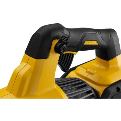 5. Dmuchawa osiowa 54V XR DCMBA572N-XJ DEWALT