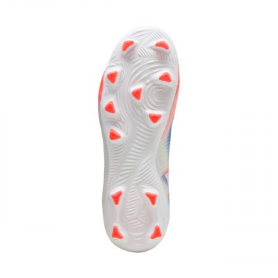 6. Buty piłkarskie Puma Future 8 Pro FG/AG Jr 108613 01
