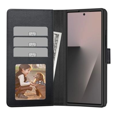 2. Etui Tech-Protect Wallet na Samsung Galaxy Z Fold 8 Ultra - czarne