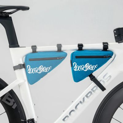 3. Torba rowerowa Rockbros G001 Flash Journey na ramę trójkątna 0.8 l - niebieska