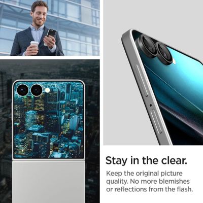 9. Osłona aparatu Spigen Optik Pro HD Glas.TR EZ Fit 2-pack na Samsung Galaxy Z Flip 7 - czarna