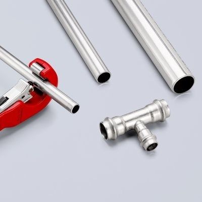 8. Knipex 90 31 02 SB ręczne narzędzie do cięcia rur Obcinak do rur