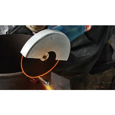 4. SZLIFIERKA KĄTOWA FI 230 2400W 06018C3300 BOSCH