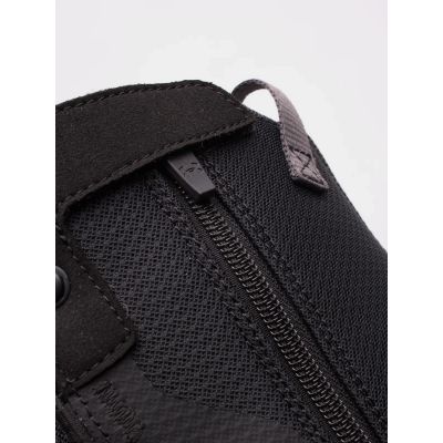 19. Buty Under Armour UA Charged Valsetz Zip M 3027383-001