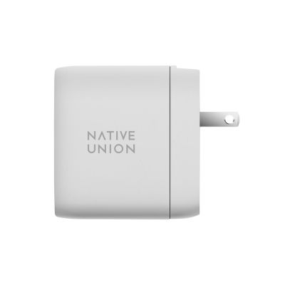 5. Ładowarka Native Union Fast Gan Charger PD 67W