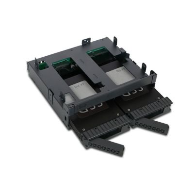 6. Icy Dock MB732SPO-B panel drive bay Czarny