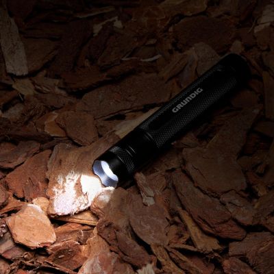 5. LATARKA LED 3,5W
