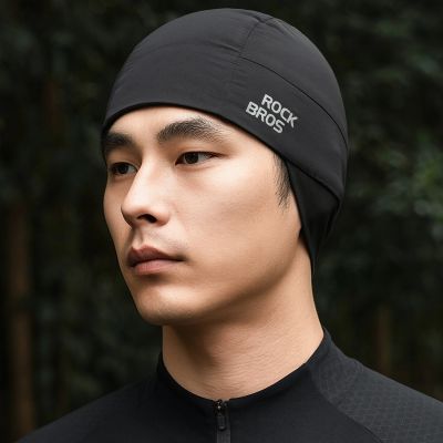 7. Czapka rowerowa Rockbros M015 zimowa dwustronna rozmiar 54-61 cm - czarna