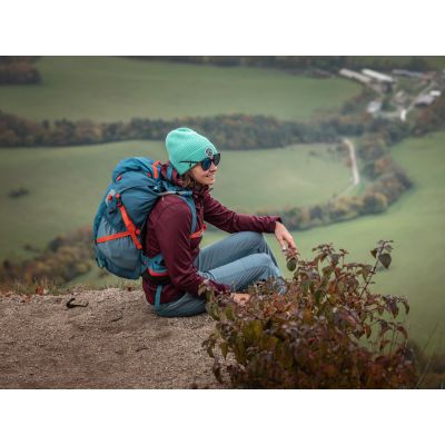 7. Czapka Elbrus Quentin W 92800438483