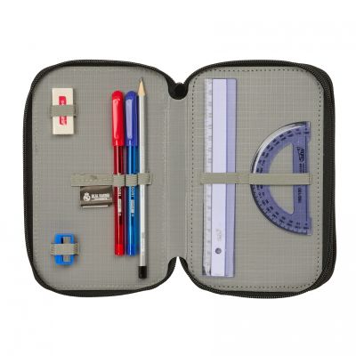 5. Real Madryt piórnik z wyposażeniem triple filled pencil case 37 pcs 412654857