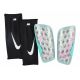 Ochraniacze piłkarskie Nike Mercurial FlyLite SuperLock Jr DN3608-395