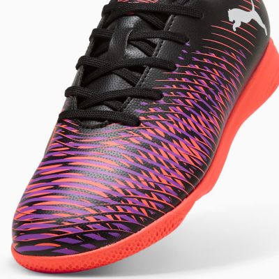 4. Buty piłkarskie Puma Ultra Play IT Jr 108397-01