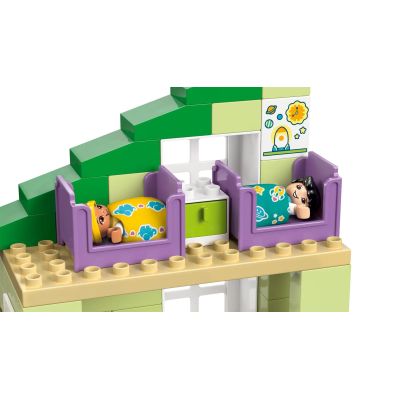 6. LEGO LEGO DUPLO TOWN 3w1 10470 Nowoczesny dom rodzinny