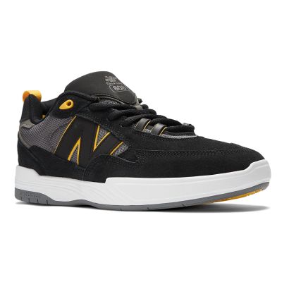 11. Buty sportowe New Balance do skateboardingu NM808WUT