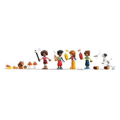5. LEGO Friends 42705 - Jesienna leśna chatka