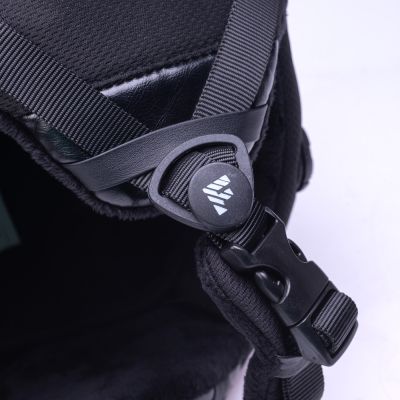 8. Kask Iguana Fangi 92800622351