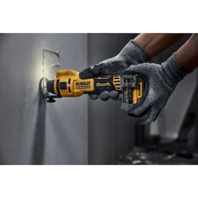 4. Frezarka DeWALT DCE555N-XJ do płyt G-K 18V XR