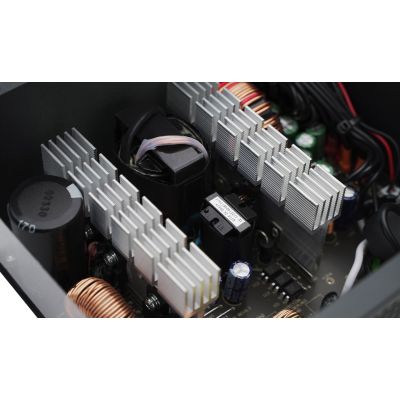 7. Zasilacz DeepCool PF600 600W 80 Plus