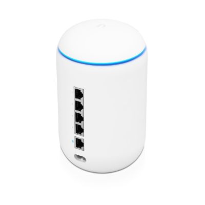 3. Ubiquiti UDM | Router WiFi | UniFi Dream Machine, 4x4 MIMO, Dual Band, AC WAVE2, 5x RJ45 1000Mb/s