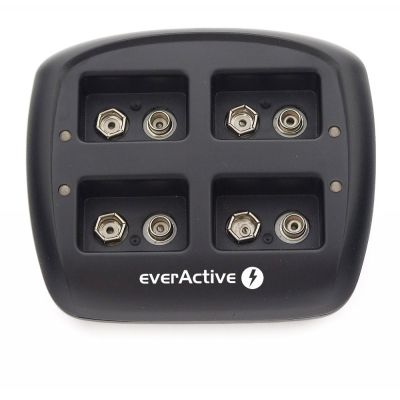 3. Ładowarka everActive NC109 (Brak danych)