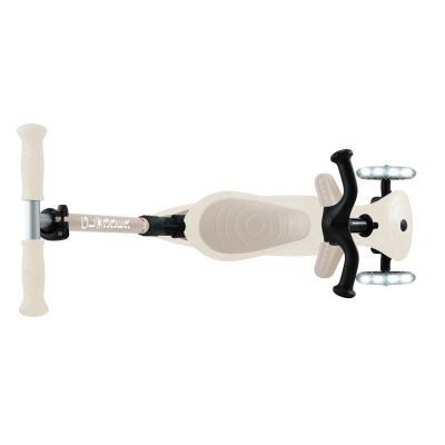 7. Hulajnoga z siedziskiem jeździk GO•UP ACTIVE LIGHTS ECOLOGIC (745-566)