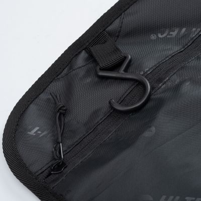 4. Kosmetyczka Hi-Tec Somo Bag 92800596070