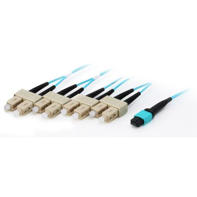 2. equip Pro - Kabel krosowy - SC wielomodowy (M) do wielomodowy MTP (W) - 15,0m - Światłowód - 50/125 mikronów - OM4 - Akwamaryn