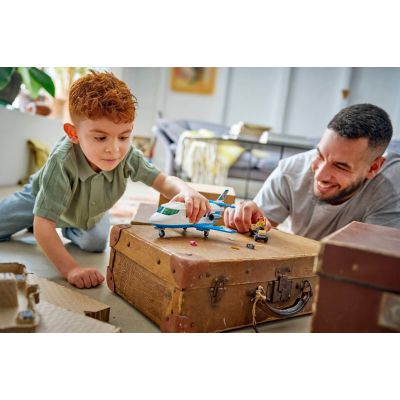 12. LEGO City 60492 - Samolot pasażerski