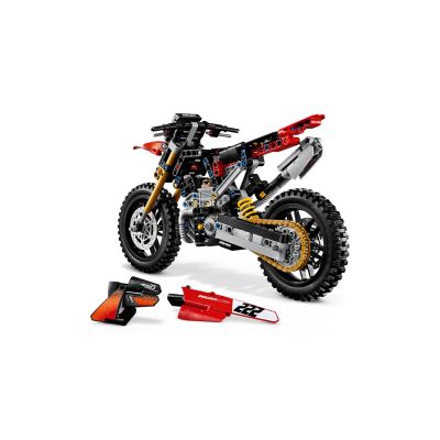 6. LEGO Technic 42238 - Motocykl Ducati Desmo450 MX Factory