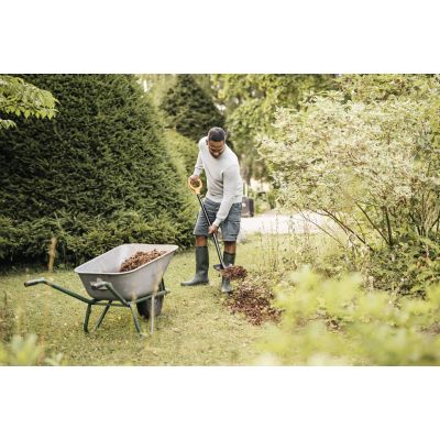 7. Szufla FISKARS SOLID 1003457 łopata metalowa 1270mm, rączka D