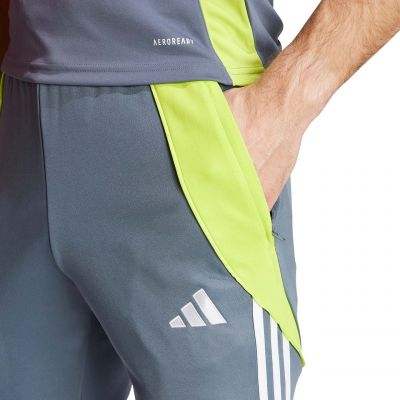 5. Spodnie adidas Tiro 24 M IV6945