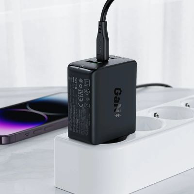 6. Acefast szybka ładowarka sieciowa GaN (2x USB-C / USB-A) PPS / PD / QC4+ 65W biała (A41)