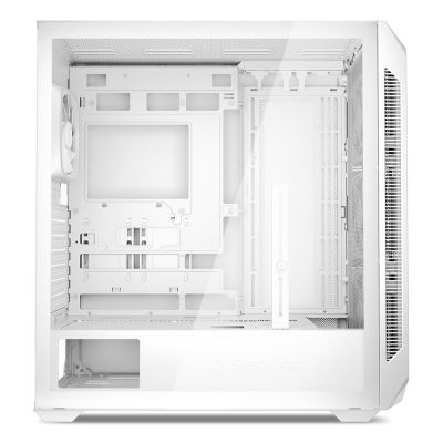 3. Sharkoon AK5M RGB Midi Tower Biały