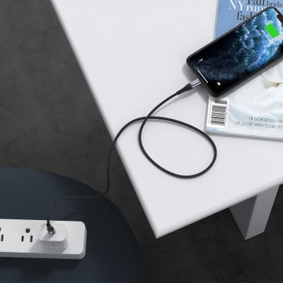 10. Kabel Choetech IP0039 USB-C / Lightning MFi 480Mb/s 3A 1.2m - czarny