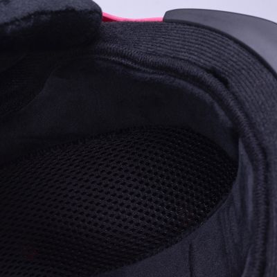 8. Kask Iguana Galin JR  92800633837