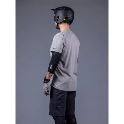 3. Ochraniacze na łokcie EVOC Elbow Protector Ls Flex Lite black