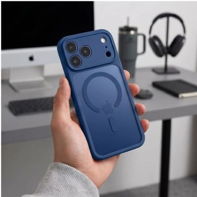 8. Etui Tech-Protect BasicMag MagSafe na iPhone 17 Pro / 18 Pro - ciemnoniebieskie matowe