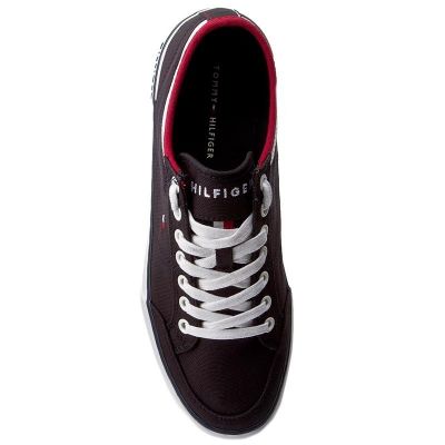 5. Buty Tommy Hilfiger Harrington 5D2 M FM0FM00543-403