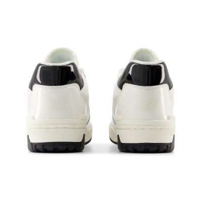 6. Buty New Balance sportowe BB550YKF