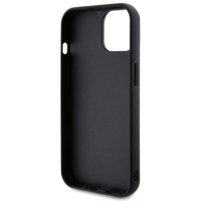 7. Etui Guess Quilted Metal Logo na iPhone 15 - czarne