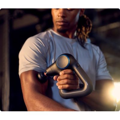 17. Masażer ręczny Therabody Prime Plus - masażer z podgrzewaną końcówką