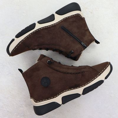 4. Botki damskie zamszowe brązowe Rieker 45912-25