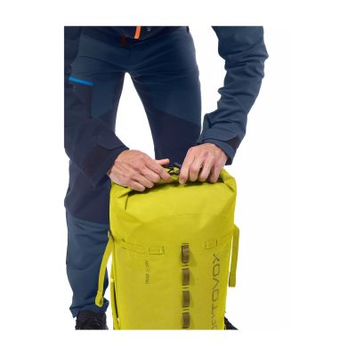 7. ORTOVOX TRAD 30 DRY 30 l Żółty