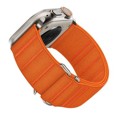 3. Pasek Tech-Protect Nylon na Apple Watch 44 / 45 / 46 / 49 mm - pomarańczowy
