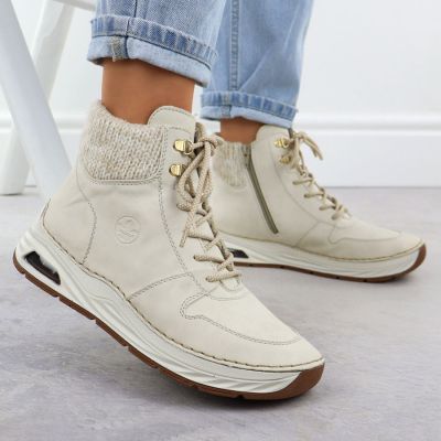 6. Botki damskie ocieplane trapery beżowe Rieker 44555-60