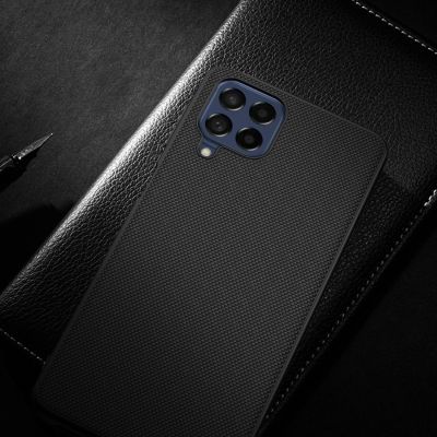17. Nillkin Textured Case wytrzymałe wzmocnione etui z żelową ramką i nylonem na tyle Samsung Galaxy M53 5G czarny