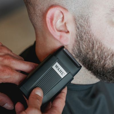 13. Golarka WAHL Professional Super Close 3616-0470