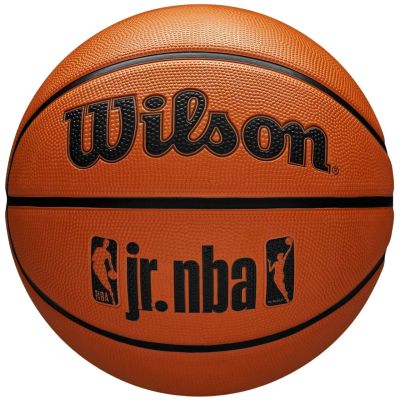 4. Piłka do koszykówki Wilson Jr NBA Fam Logo WZ3013001XB6